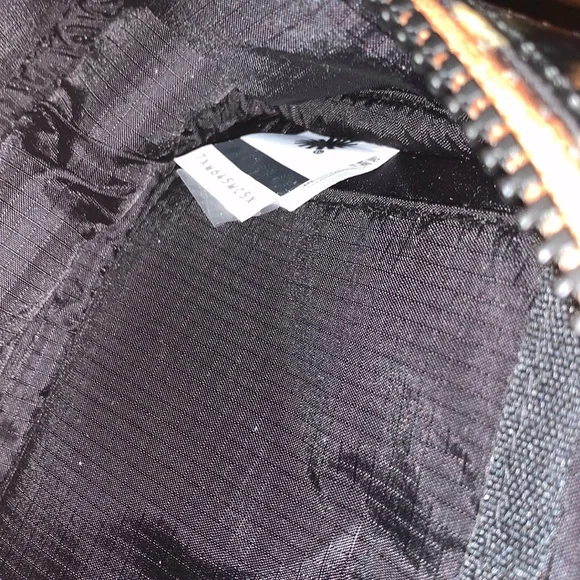 UGG BRAND NEW JANEY II CLEAR CHEETAH PRINT CROSSBODY BAG - Picture 7 of 12